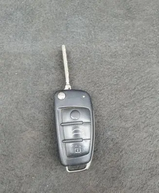 Audi A4 S4 B7 8E 8H Ignition lock 8E0837220Q