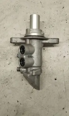 Renault Kangoo III Master brake cylinder 777131 80SCA