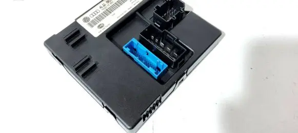 Audi Q7 4L Light module LCM 4L0907289A 4L0910289D