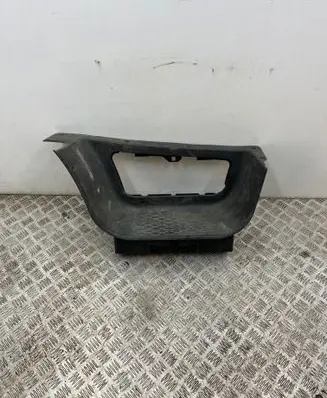Iveco Daily 6th gen Front sill trim cover 5801869292 5801869290