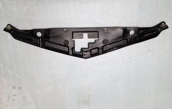 Chevrolet Camaro Radiator trim 92244885
