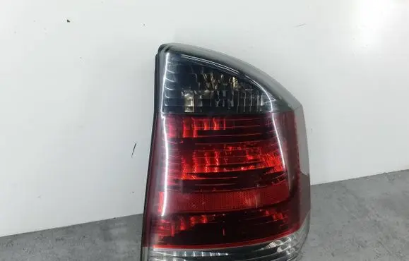 Opel Vectra C Rear/tail lights 13130646