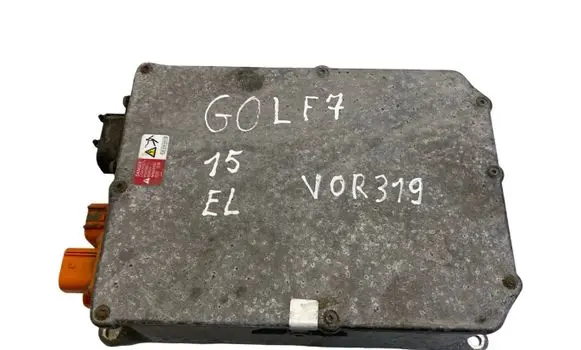 Voltage converter inverter
