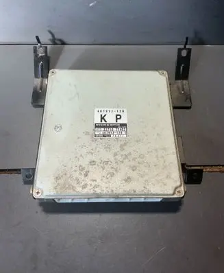 Nissan Terrano Engine control unit/module 407913120 237107F403