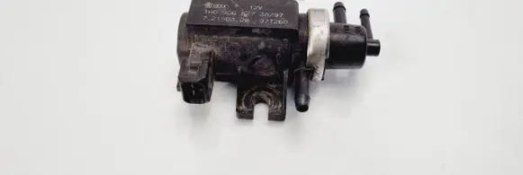 Audi A4 S4 B5 8D Turbo solenoid valve 1H0906627