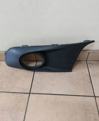 Volkswagen Caddy Front grill 2K5853665A