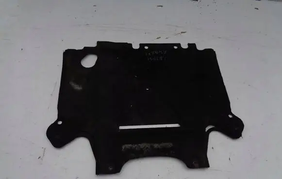 Audi A4 S4 B8 8K Engine splash shield/under tray STREFAOSONA