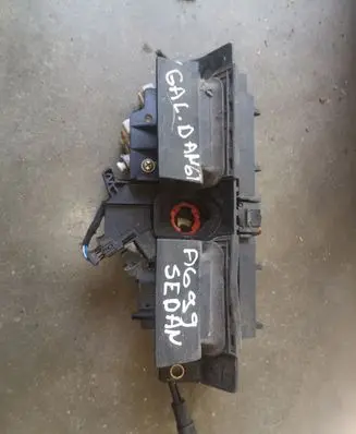 Audi A6 S6 C5 4B Tailgate exterior lock 8D9827565H 4B0827565H