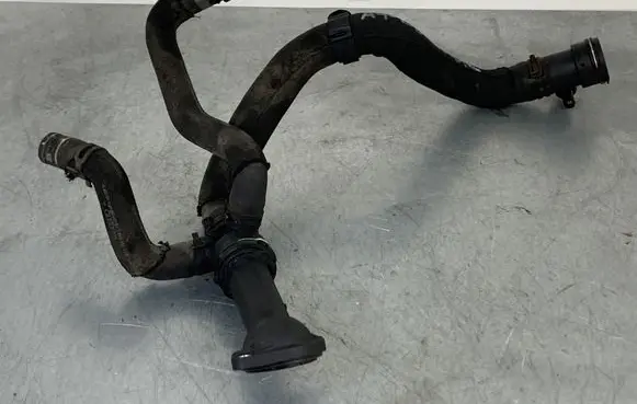 Audi A4 S4 B8 8K Engine coolant pipe/hose 1K0122293F