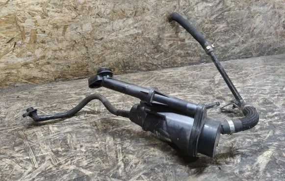 Opel Astra J Oil breather separator 55575980 565581915