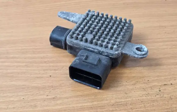 Hyundai i20 (BC3 BI3) Coolant fan relay 25384Q0000 PB231170100375