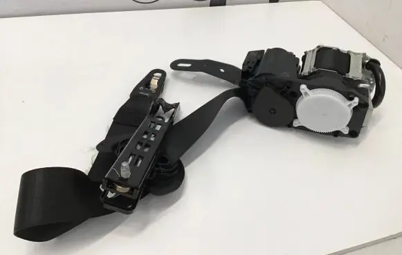 Mercedes-Benz E W214 Front seatbelt A254860151