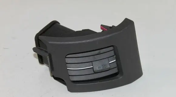 Toyota Prius (XW30) Dashboard side air vent grill/cover trim 5568647020