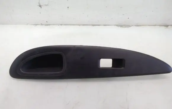 Nissan Primera Front door window switch trim 80960AV660