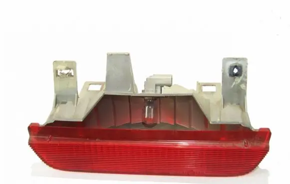 Toyota Yaris Verso Third/center stoplight