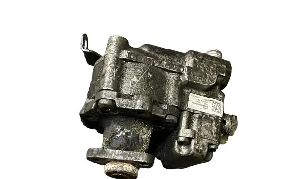 BMW 5 E60 E61 Power steering pump 678084802 7652974109
