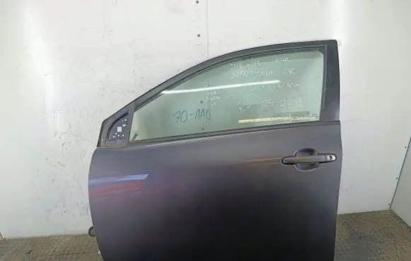 Toyota Corolla E140 E150 Front door 1G3