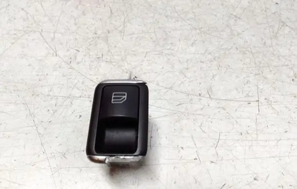 Mercedes-Benz E W212 Electric window control switch A2049058102 10023289