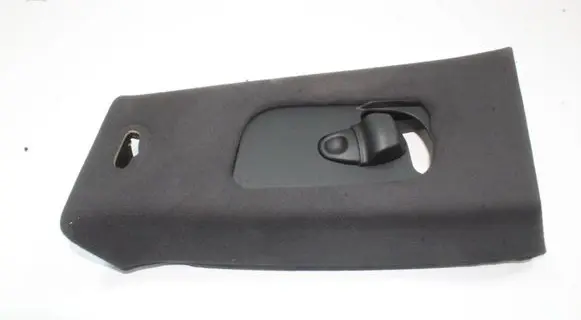 Maserati Ghibli (B) pillar trim (bottom) 06700890850