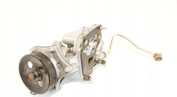 Opel Astra K Water pump 12635767