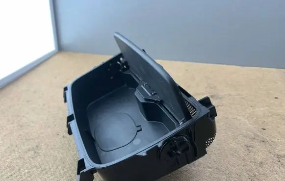 BMW 7 F01 F02 F03 F04 Cup holder front 9113863 51169113863