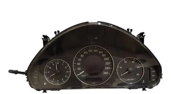 Speedometer (instrument cluster)