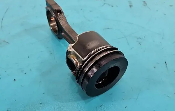 BMW 7 F01 F02 F03 F04 Piston IMPRK1522375