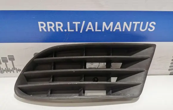 Volkswagen Golf Plus Front bumper lower grill 5M0853666