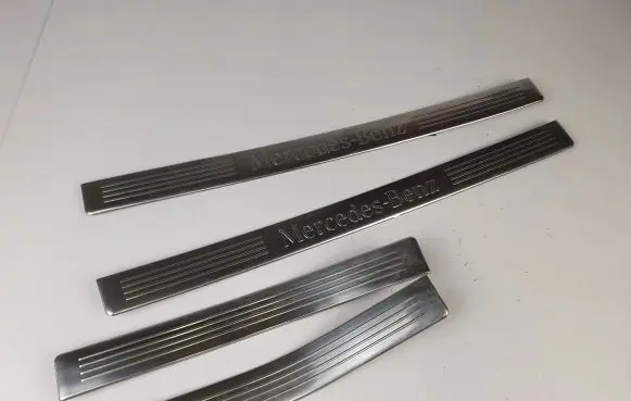 Mercedes-Benz E W212 sill trim set (inner) A2126861136 A2126861236 A2126860936