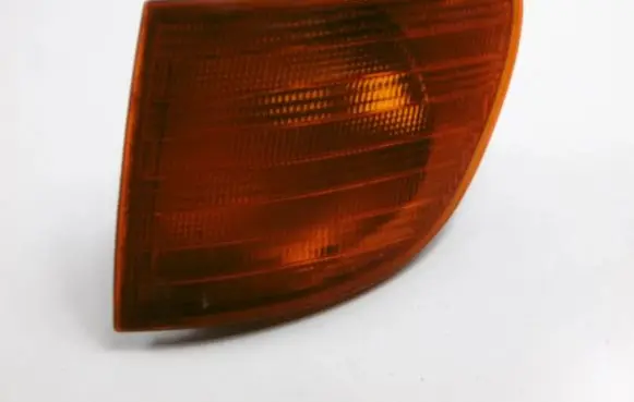 Mercedes-Benz Vito Viano W638 Front indicator light