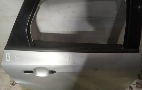 Ford Focus Rear door glass trim molding