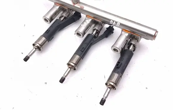 Peugeot 2008 II Fuel injectors set 9811353880 9822715980