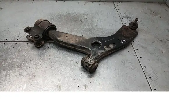 Volvo V50 Front control arm 