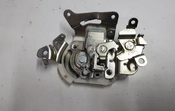 Dacia Dokker Loading door lock 