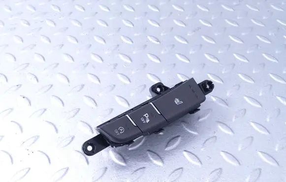 Hyundai i30 Seat heating switch 93350G4140