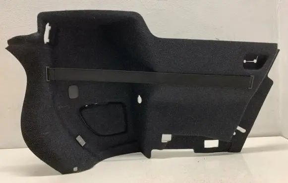 Volvo XC40 Trunk/boot side trim panel 31440893