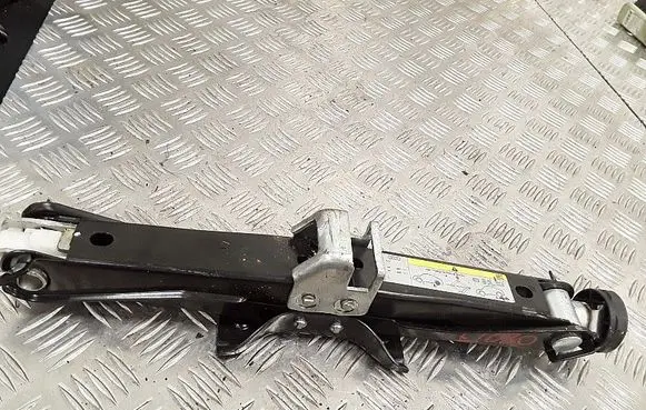 Audi A5 8T 8F Tool set 8k0011031