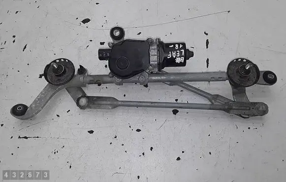 Nissan Leaf II (ZE1) Front wiper linkage 