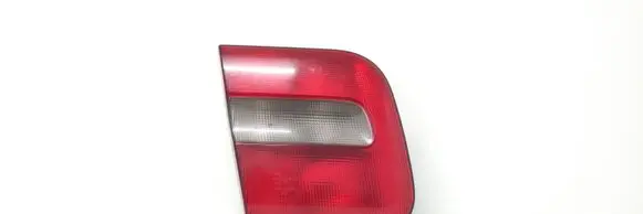 Volvo S70 V70 V70 XC Tailgate rear/tail lights 9151633 9151635