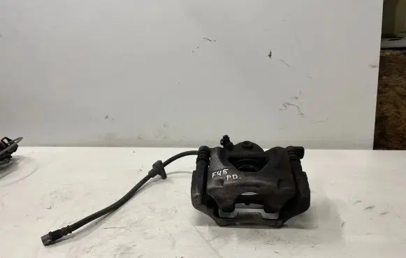 BMW 2 F45 Front brake caliper