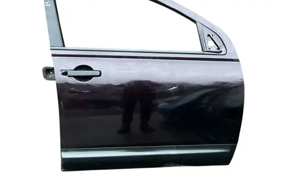 Nissan Qashqai Front door