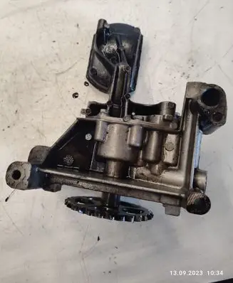 Volvo V50 Oil pump 9431291021