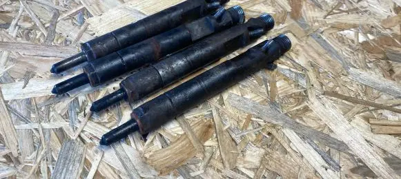 Ford Connect Fuel injectors set 