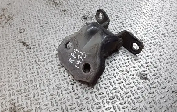 Subaru Forester SH Front door lower hinge 