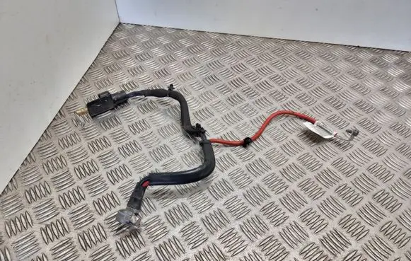 Volkswagen Touran III Positive cable (battery) 5QA971228D