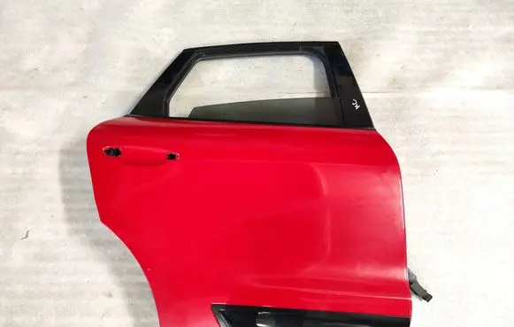 Porsche Macan (95B) Rear door