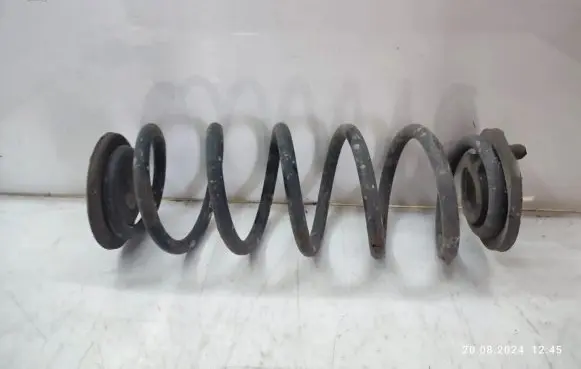 Audi A3 S3 A3 Sportback 8P Rear coil spring