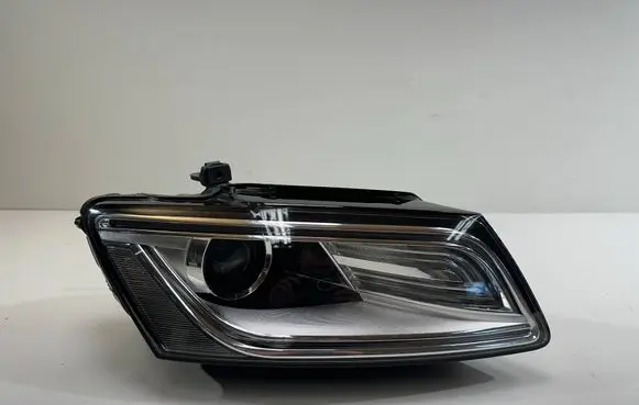 Audi Q5 SQ5 8R Headlight/headlamp 8R0941006C