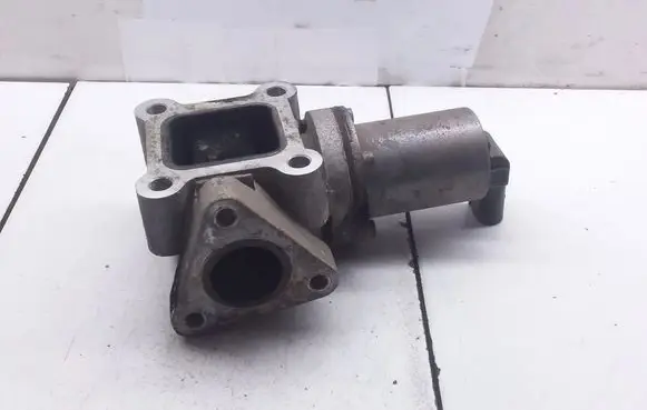 KIA Sorento EGR valve 284104A410