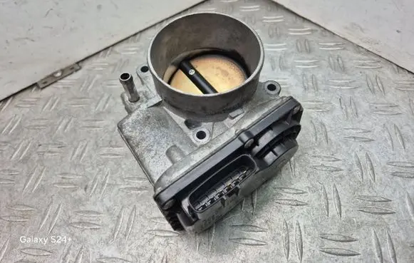 Lexus GS 300 350 430 450H Throttle valve 2203031040